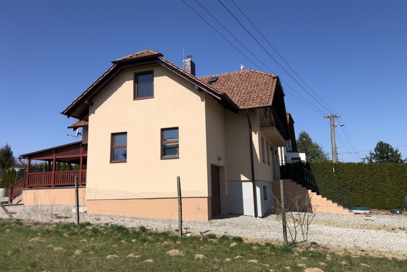 Referencie 2 / ​Zateplenie domu Mokrance - foto