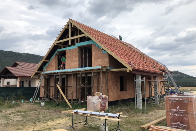 Referencie / RD Dvorníky 02 - foto Referencie / RD Dvorníky 02 - foto