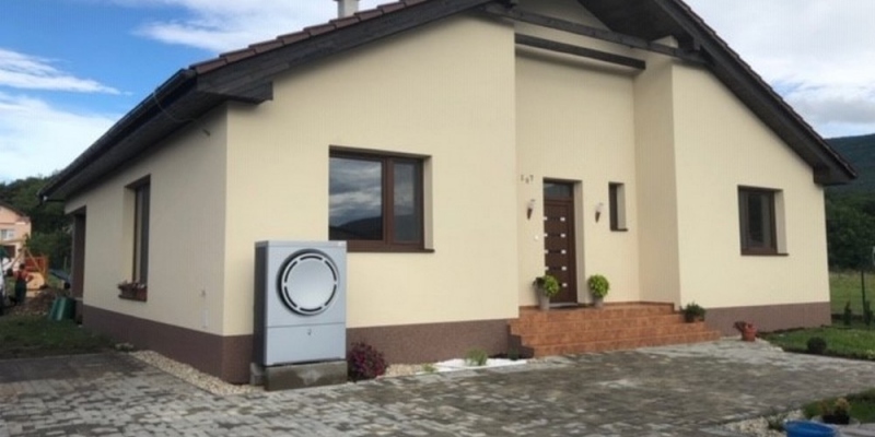 Rodinný dom Dvorníky 2016
